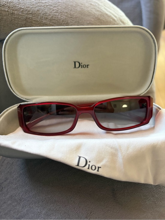 Vintage Y2K Dior Red Diorlight Sunglasses